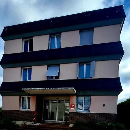Hotel Du Haut Marais Сен-Марсель Экстерьер фото
