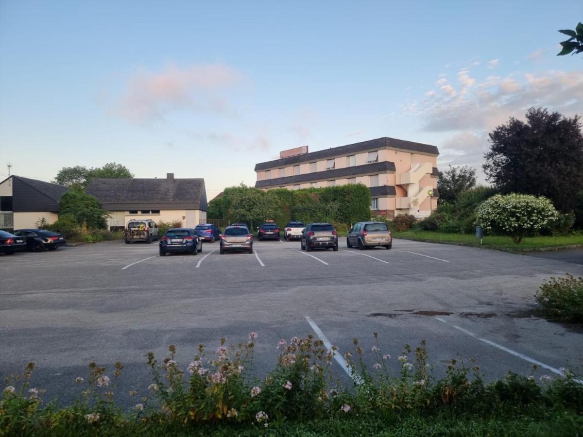 Hotel Du Haut Marais Сен-Марсель Экстерьер фото